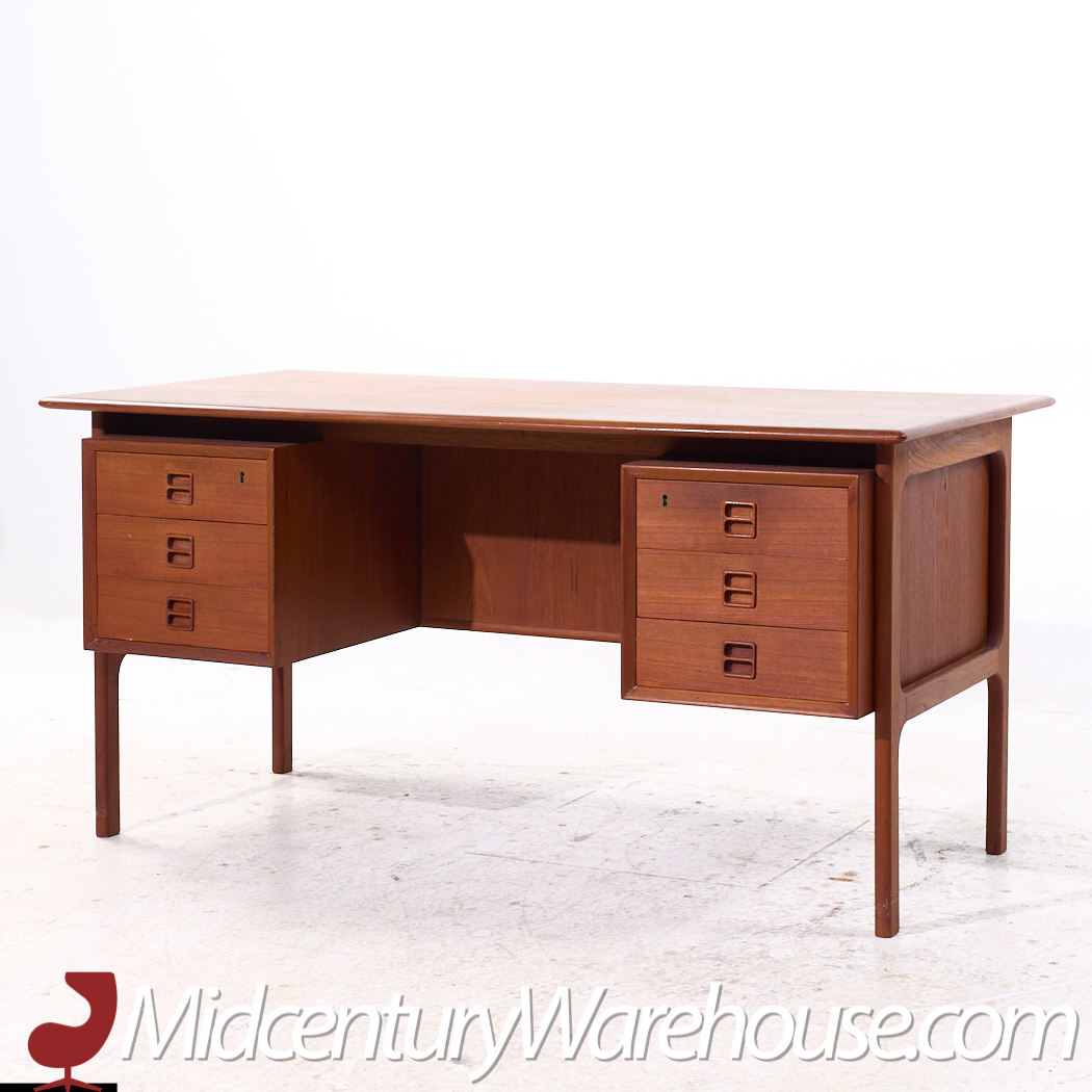 Erik Brouer for Brouer Møbelfabrik Mid Century Danish Teak Desk