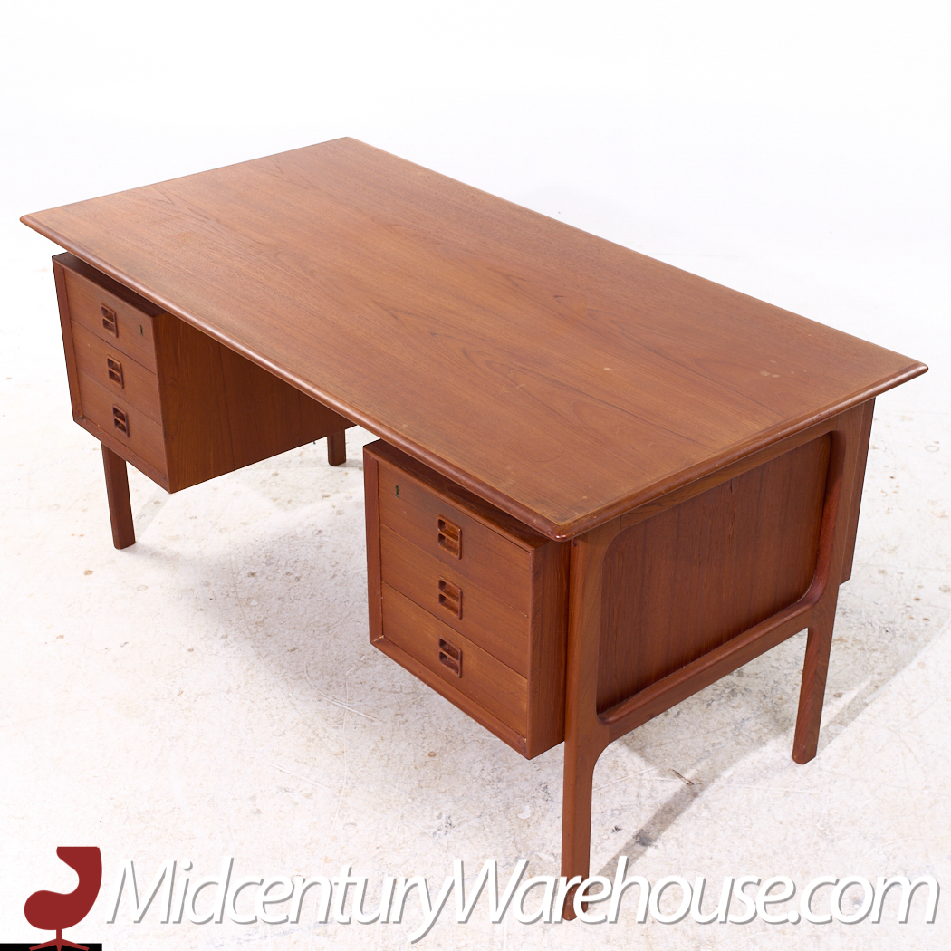 Erik Brouer for Brouer Møbelfabrik Mid Century Danish Teak Desk