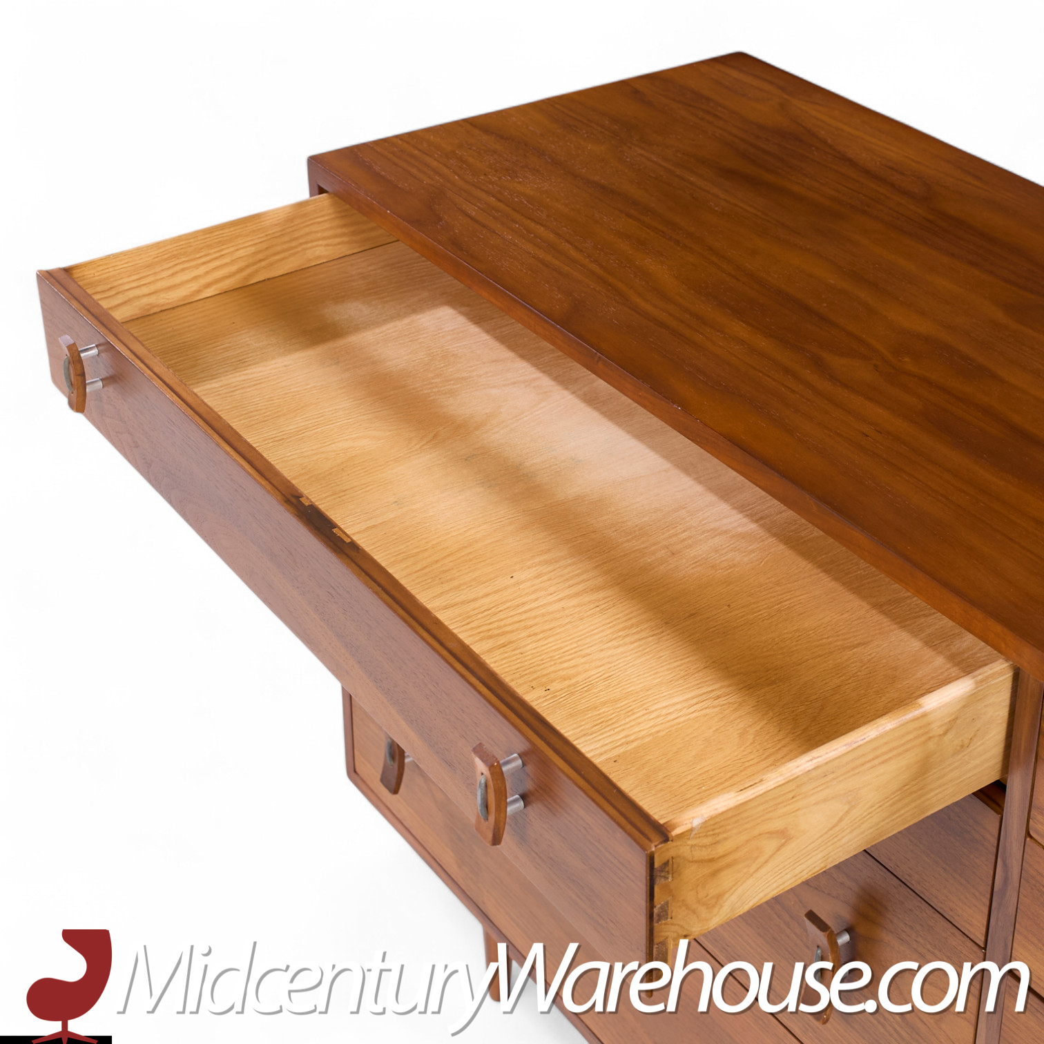 Stanley Young for Glenn of California Mid Century Walnut 8 Drawer Lowboy Dresser