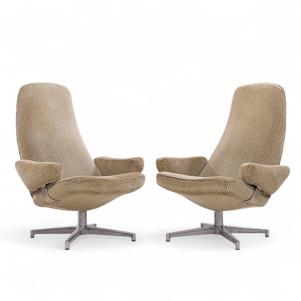 Alf Svensson for Dux Mid Century Swedish Contourette Roto Swivel Lounge Chairs - Pair