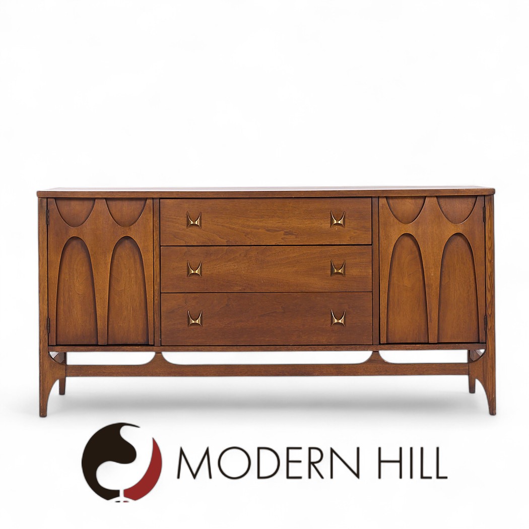 Broyhill Brasilia Mid Century Walnut Credenza and Hutch
