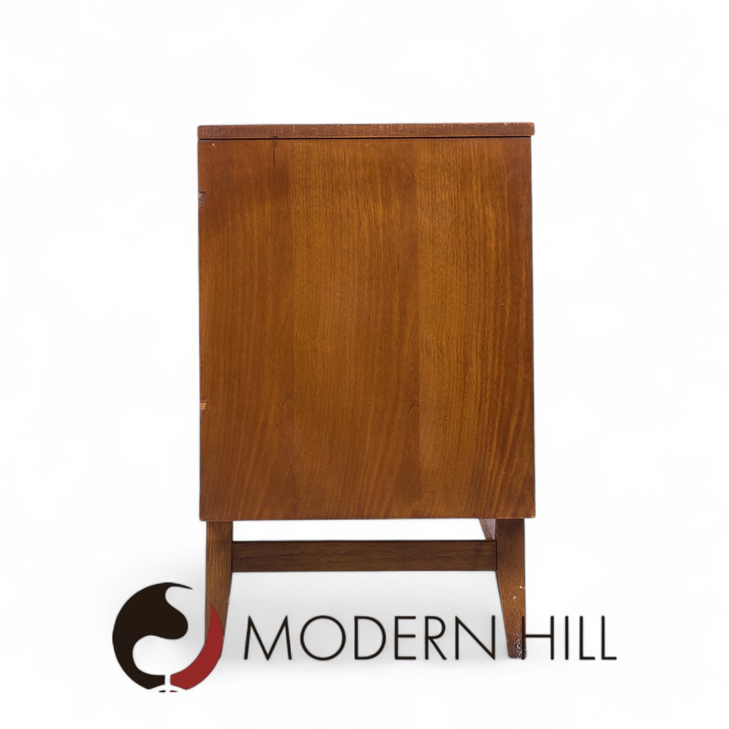 Broyhill Brasilia Mid Century Walnut Lowboy 9 Drawer Dresser
