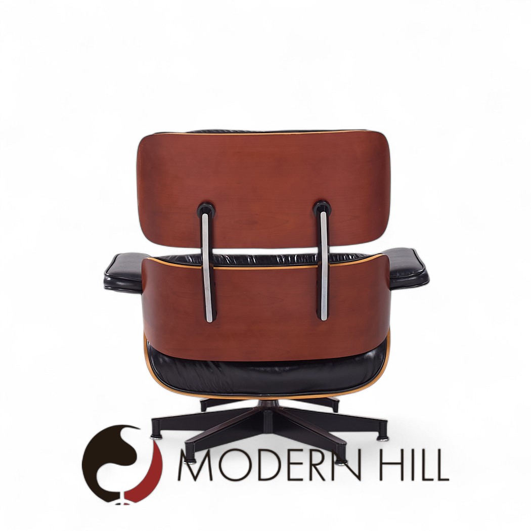 Charles and Ray Eames for Herman Miller Mid Century Lounge Chair with Ottoman