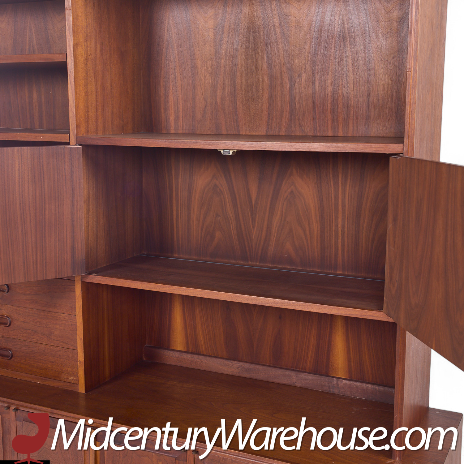 Jack Cartwright for Founders Mid Century Walnut Credenza and Hutch