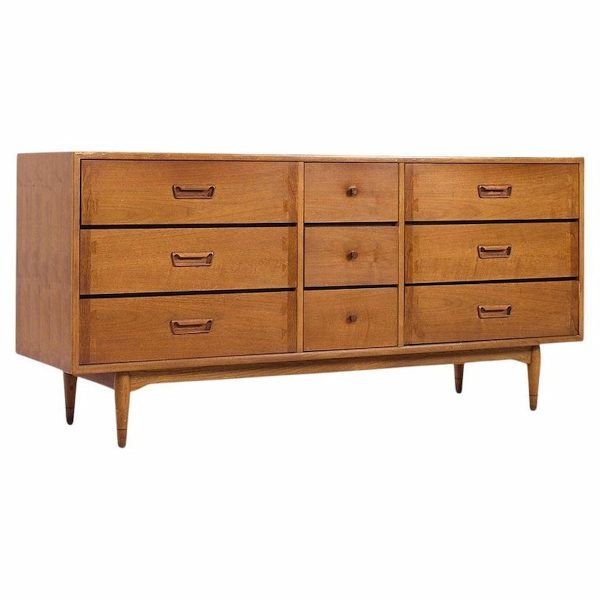 Lane Acclaim Mid Century Walnut Lowboy Dresser