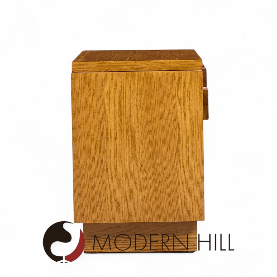 Lane Staccato Brutalist Mid Century Oak Nightstands - Pair