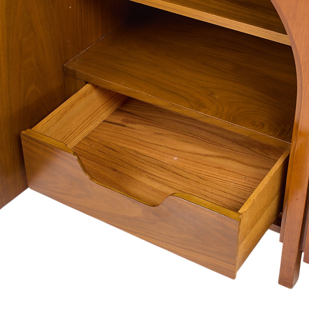 T.h. Robsjohn-gibbings for Widdicomb Mid Century Walnut Colosseum Credenza