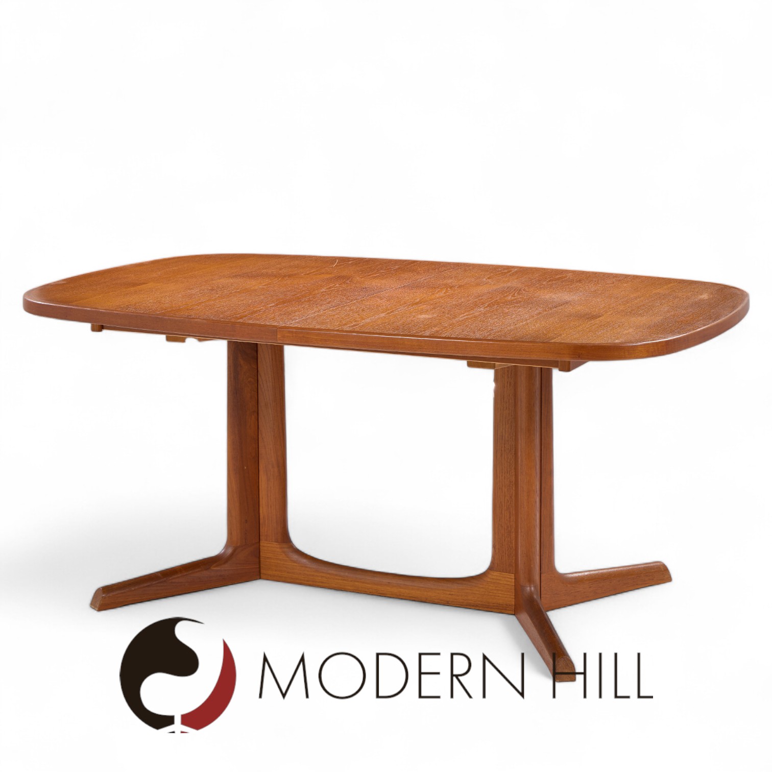 Gudme Møbelfabrik Mid Century Danish Teak Expanding Dining Table with 2 Leaves