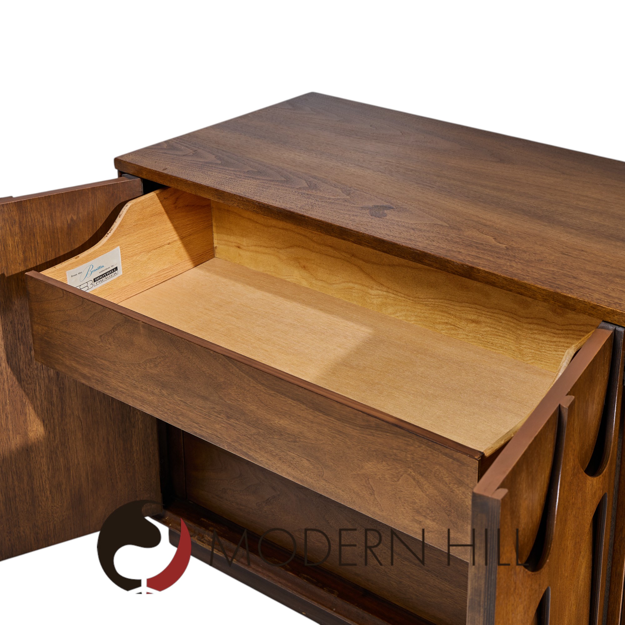 Broyhill Brasilia Mid Century Walnut Credenza
