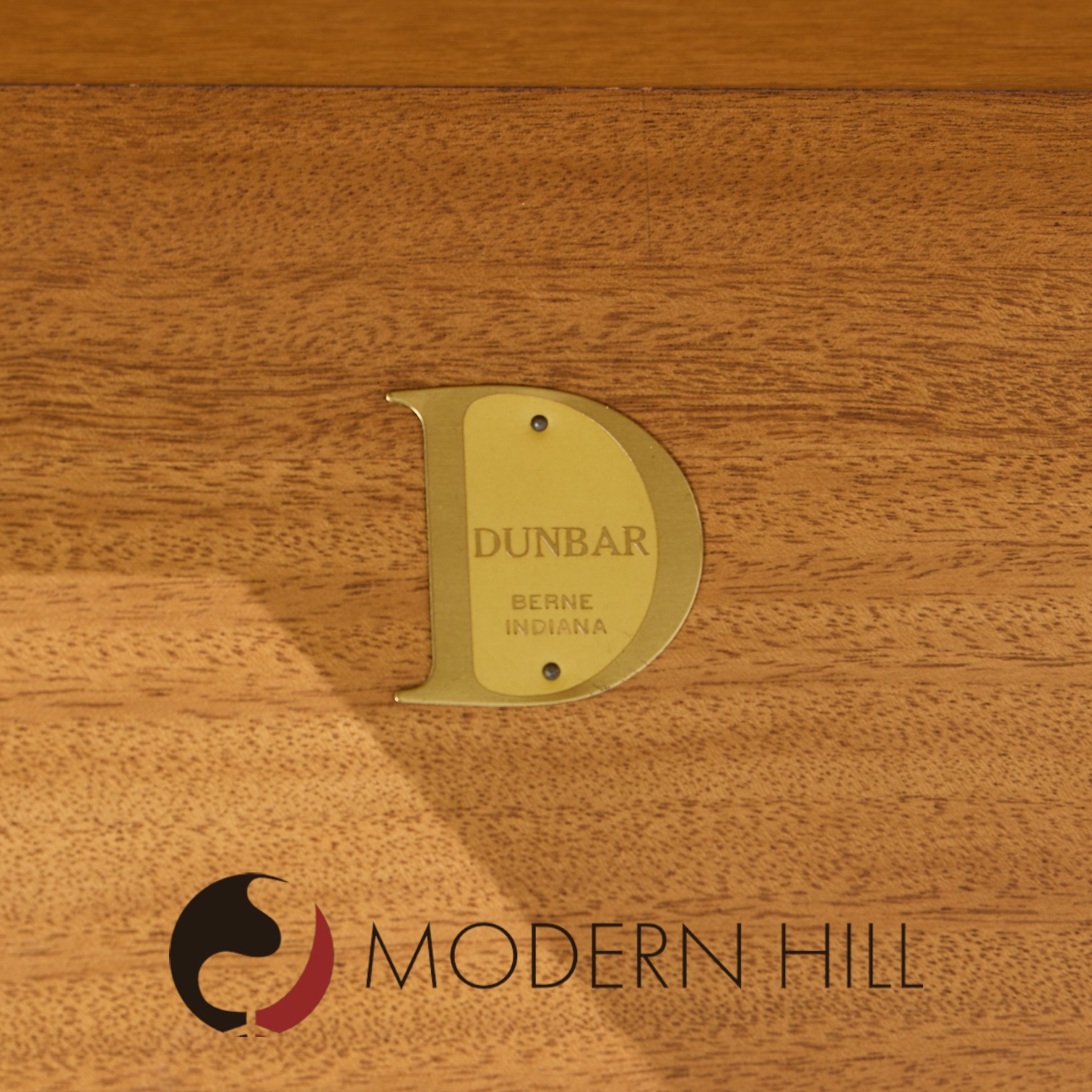 Edward Wormley for Dunbar Mid Century Mahogany Expanding Dining Table with 2 Leaves