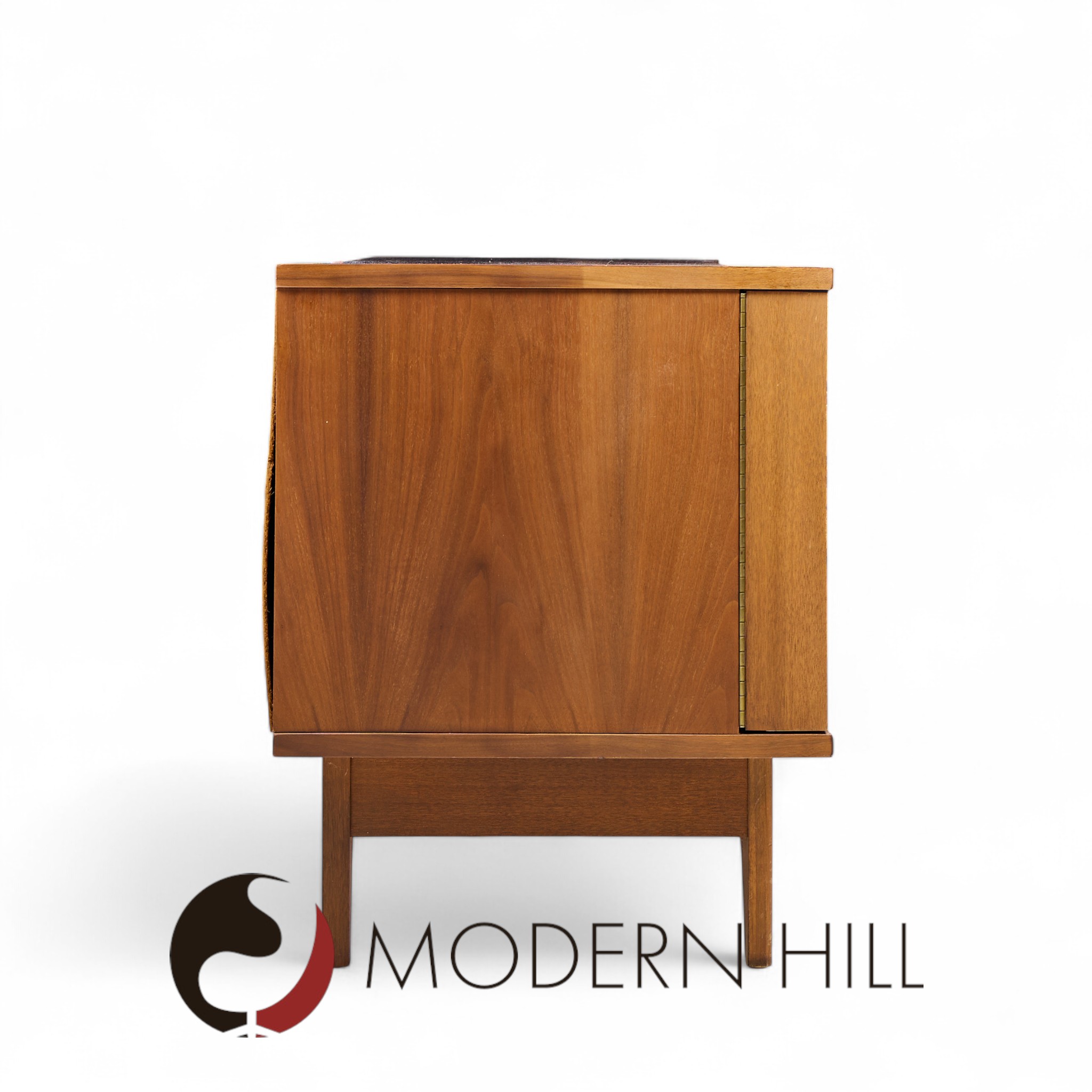 Young Manufacturing Mid Century Walnut Curverd Credenza and Hutch
