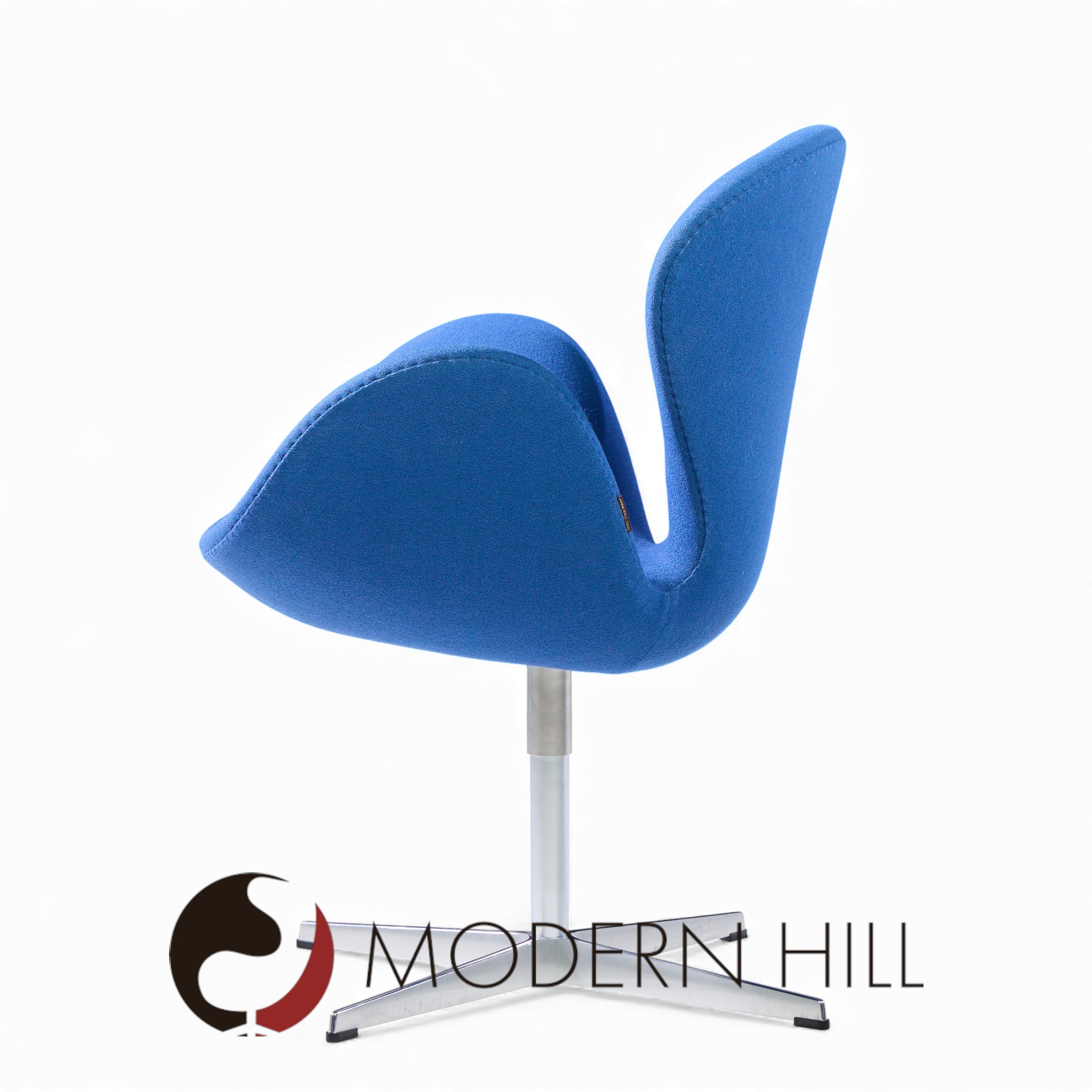 Arne Jacobsen for Fritz Hansen Mid Century Swan Chairs - Set of 4