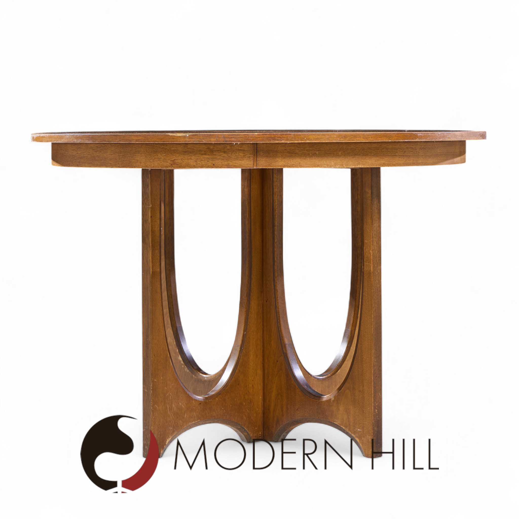 Broyhill Brasilia Mid Century Walnut Round Expanding Dining Table with 2 Leaves