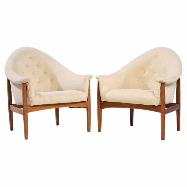 Milo Baughman for Thayer Coggin Mid Century Walnut Tufted Lounge Chairs - Pair