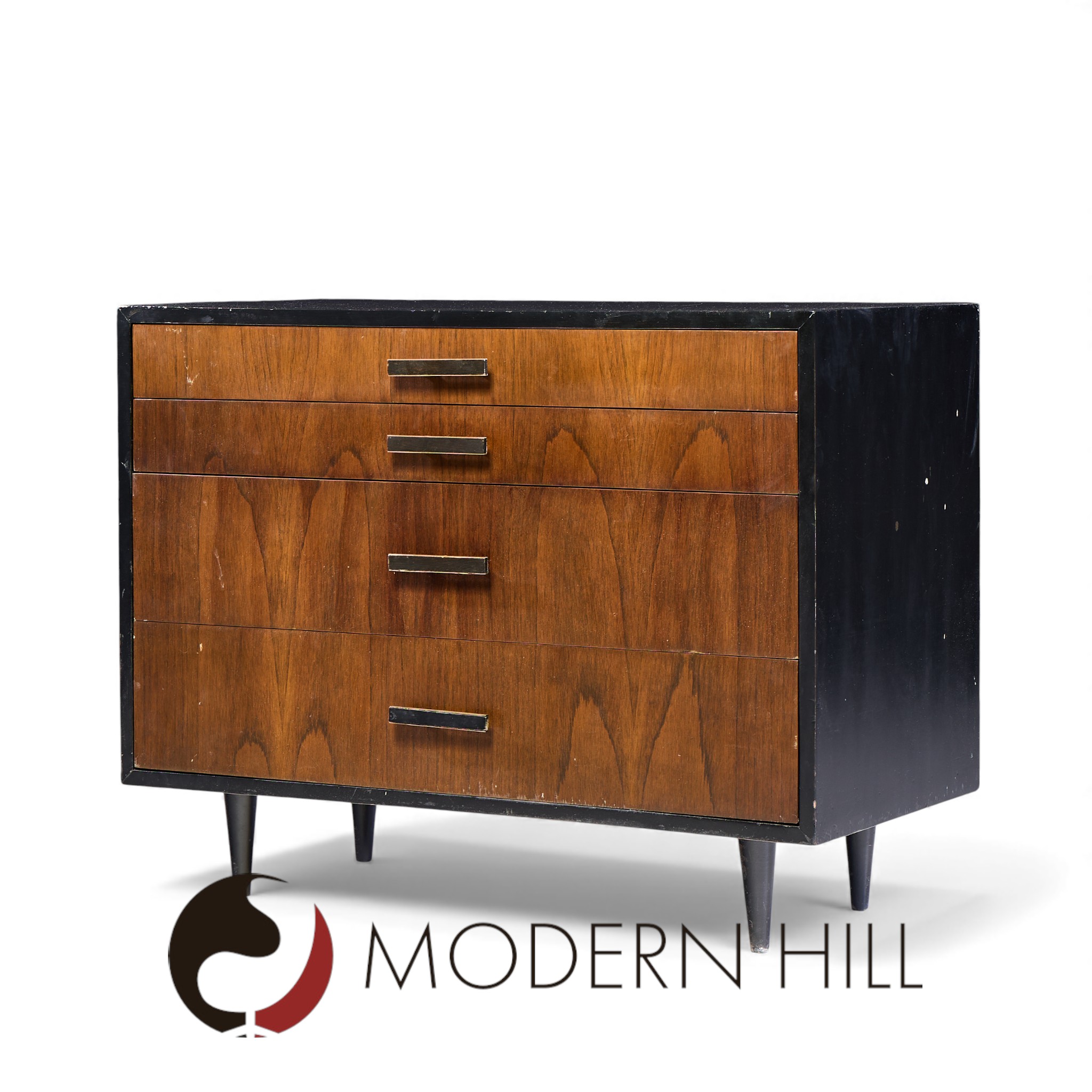 Harvey Probber Mid Century Rosewood 4 Drawer Dresser Chest of Drawers - Pair