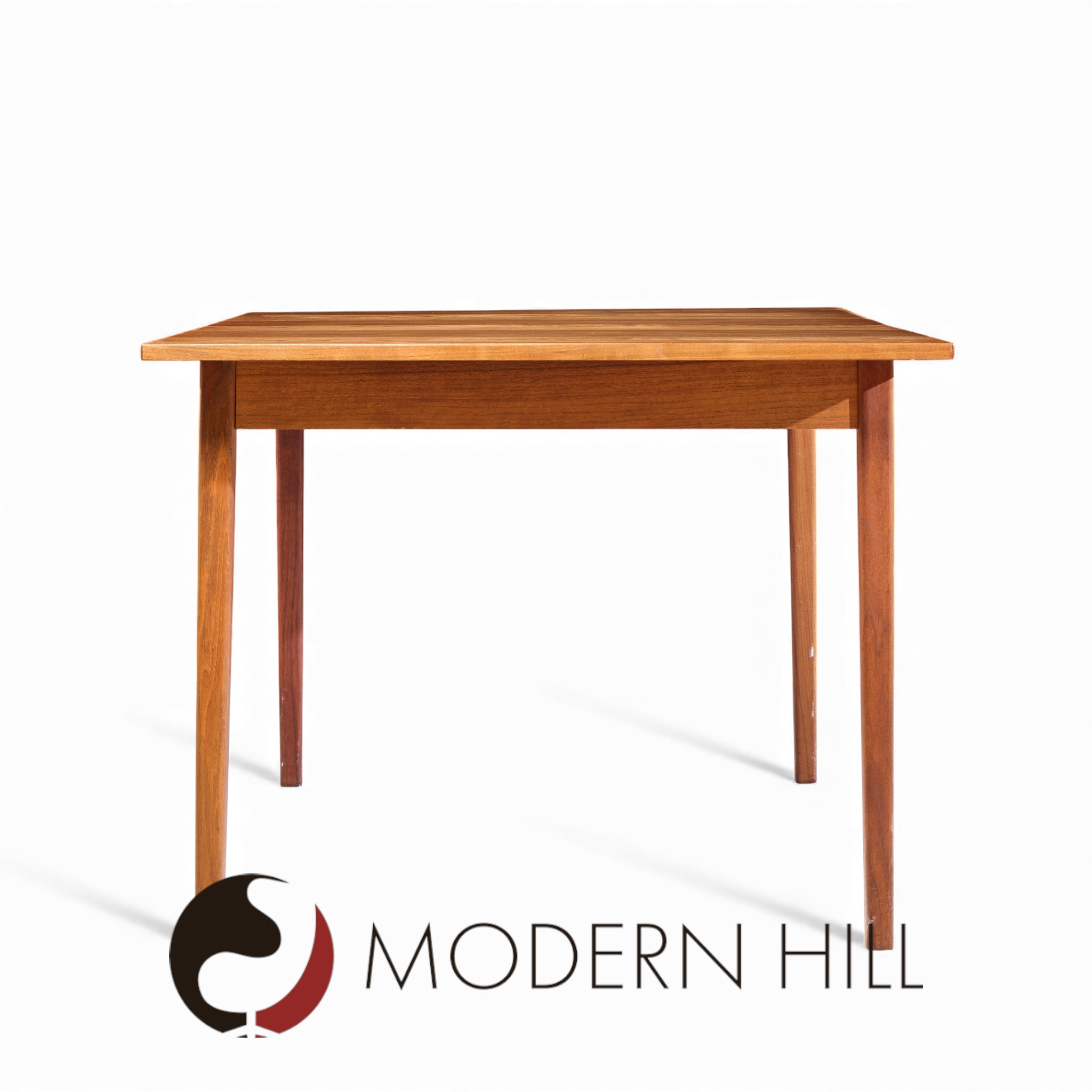 Jack Cartwright for Founders Mid Century Walnut Expanding Walnut Dining Table with 2 Leaves