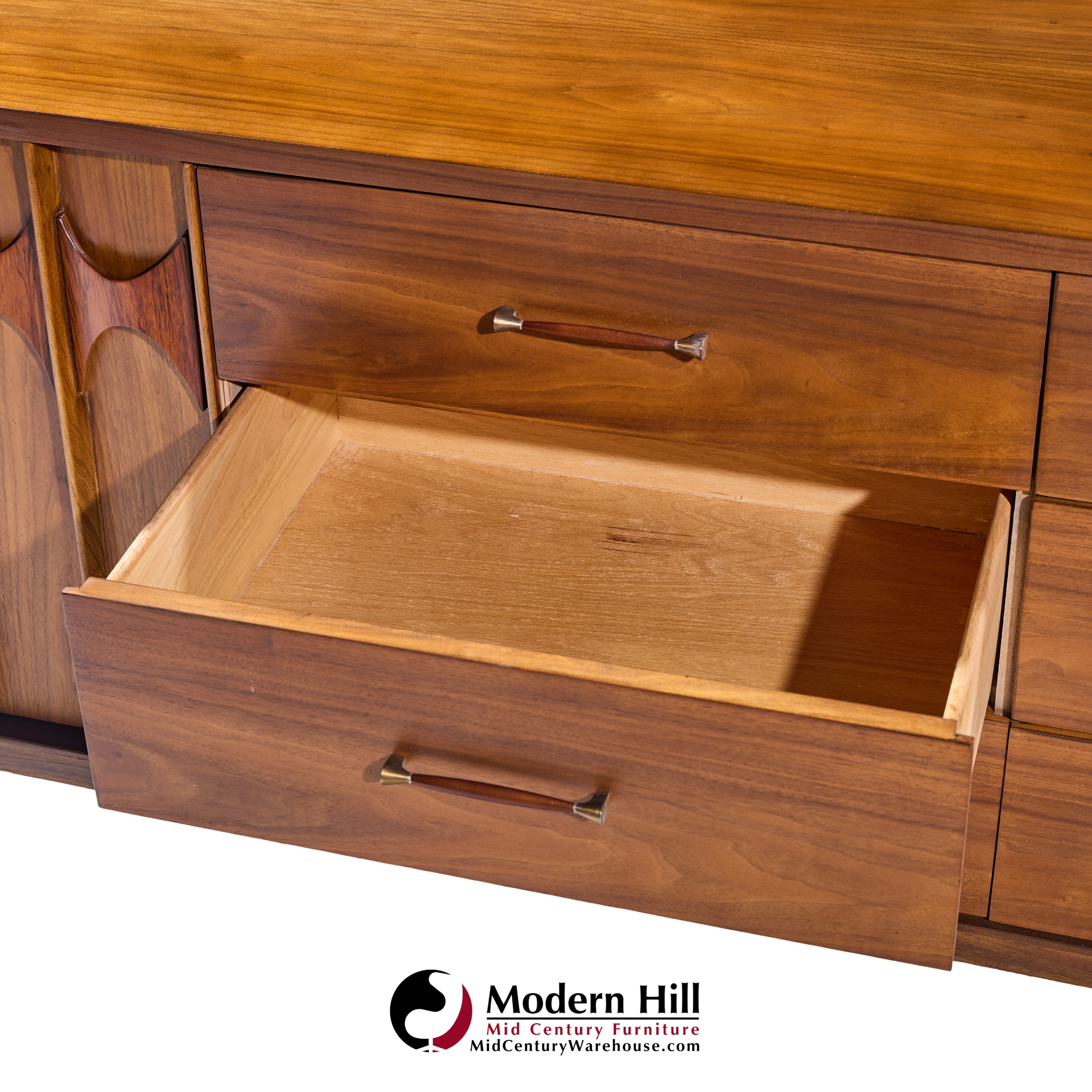 Kent Coffey Perspecta Mid Century 12-drawer Dresser