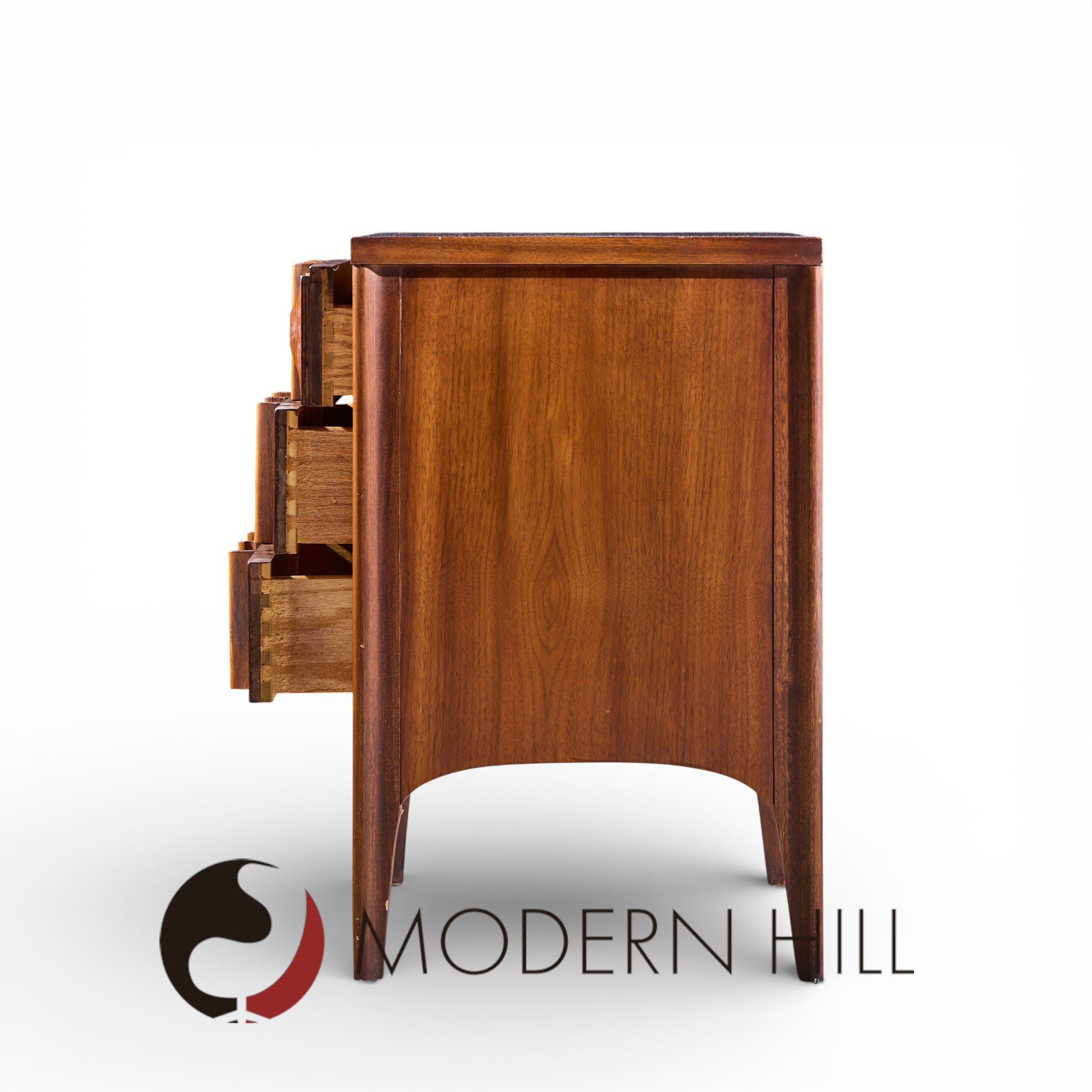 Kent Coffey Perspecta Mid Century Walnut and Rosewood 3-drawer Nightstands - Pair