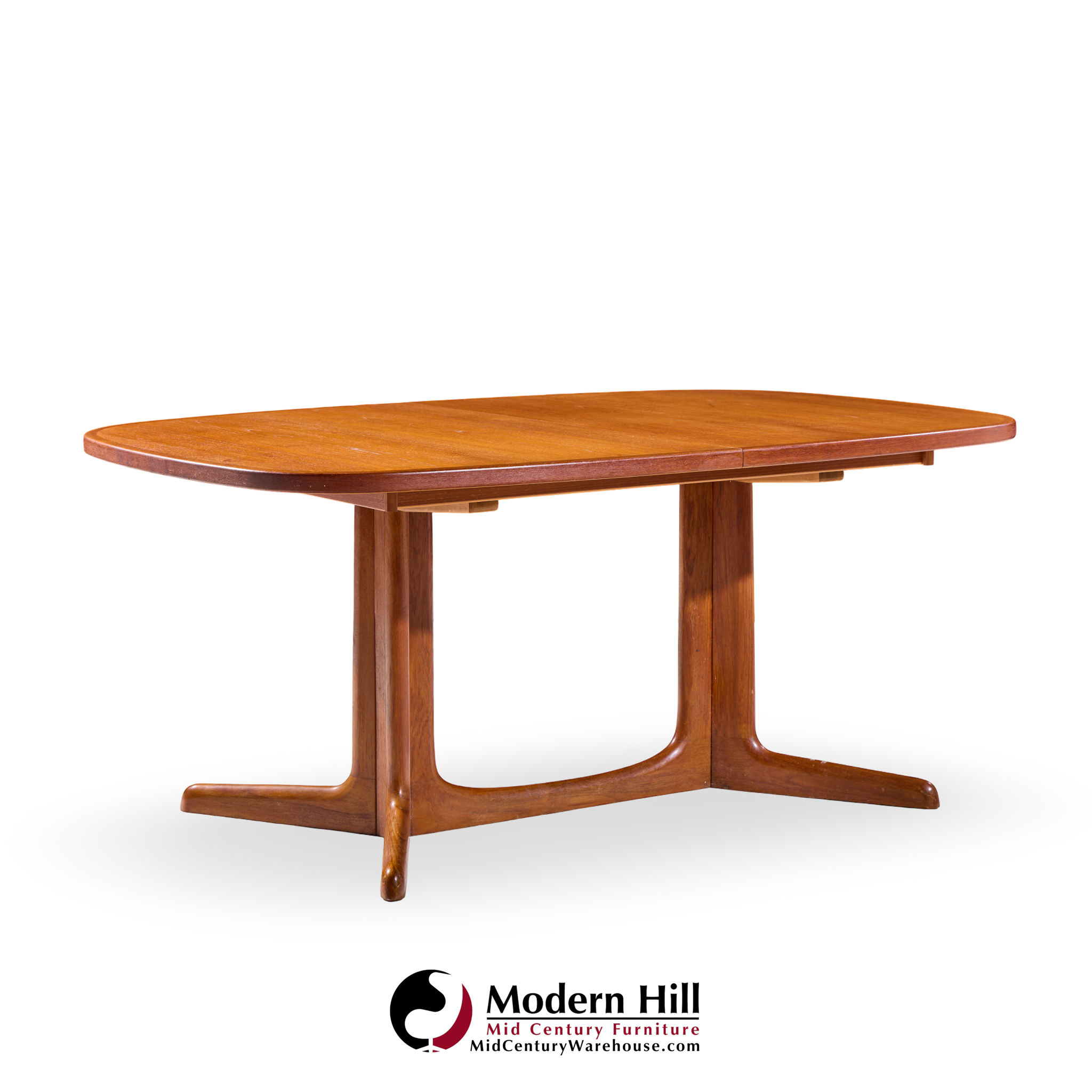 Gudme Møbelfabrik Mid Century Danish Teak Expanding Dining Table with 2 Leaves