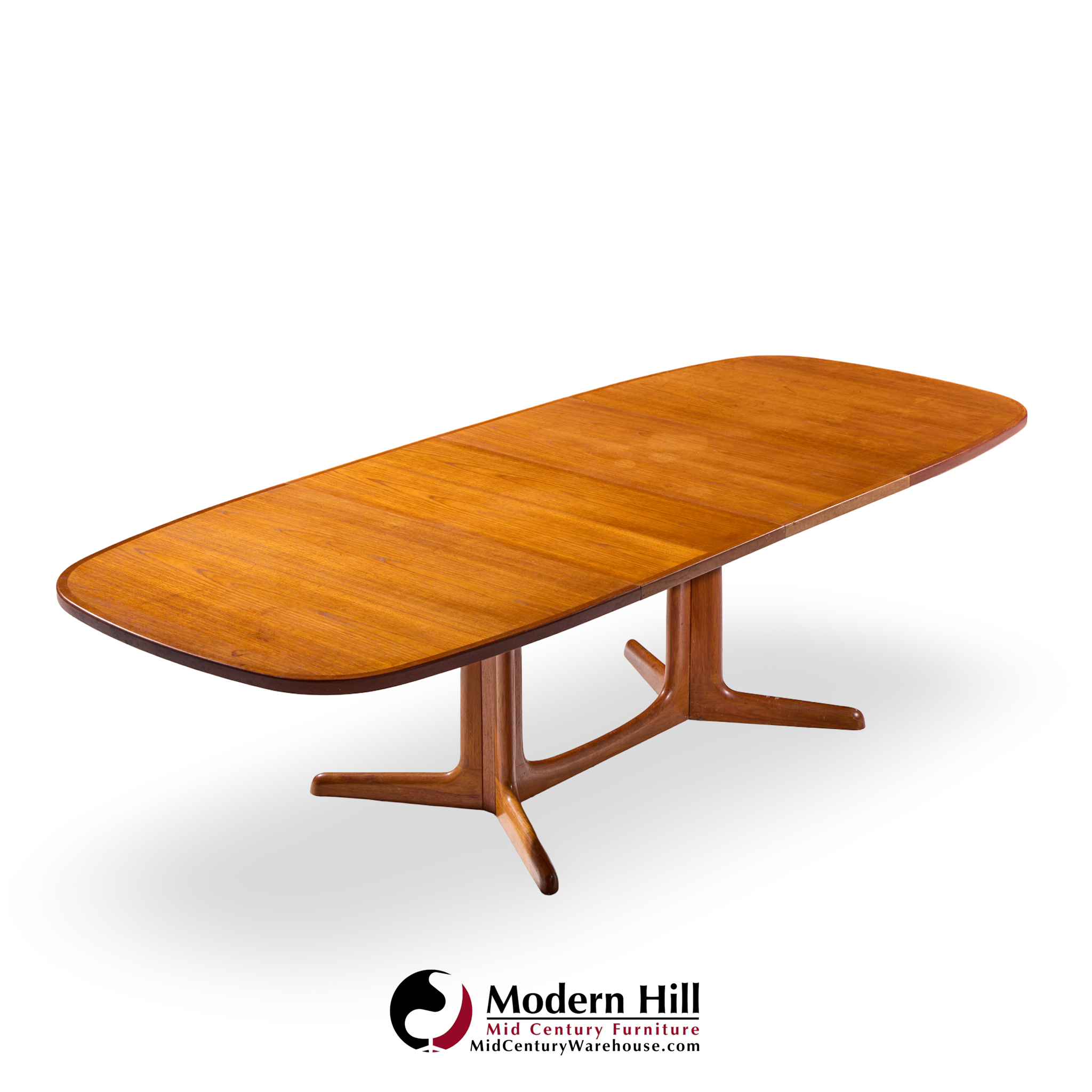 Gudme Møbelfabrik Mid Century Danish Teak Expanding Dining Table with 2 Leaves