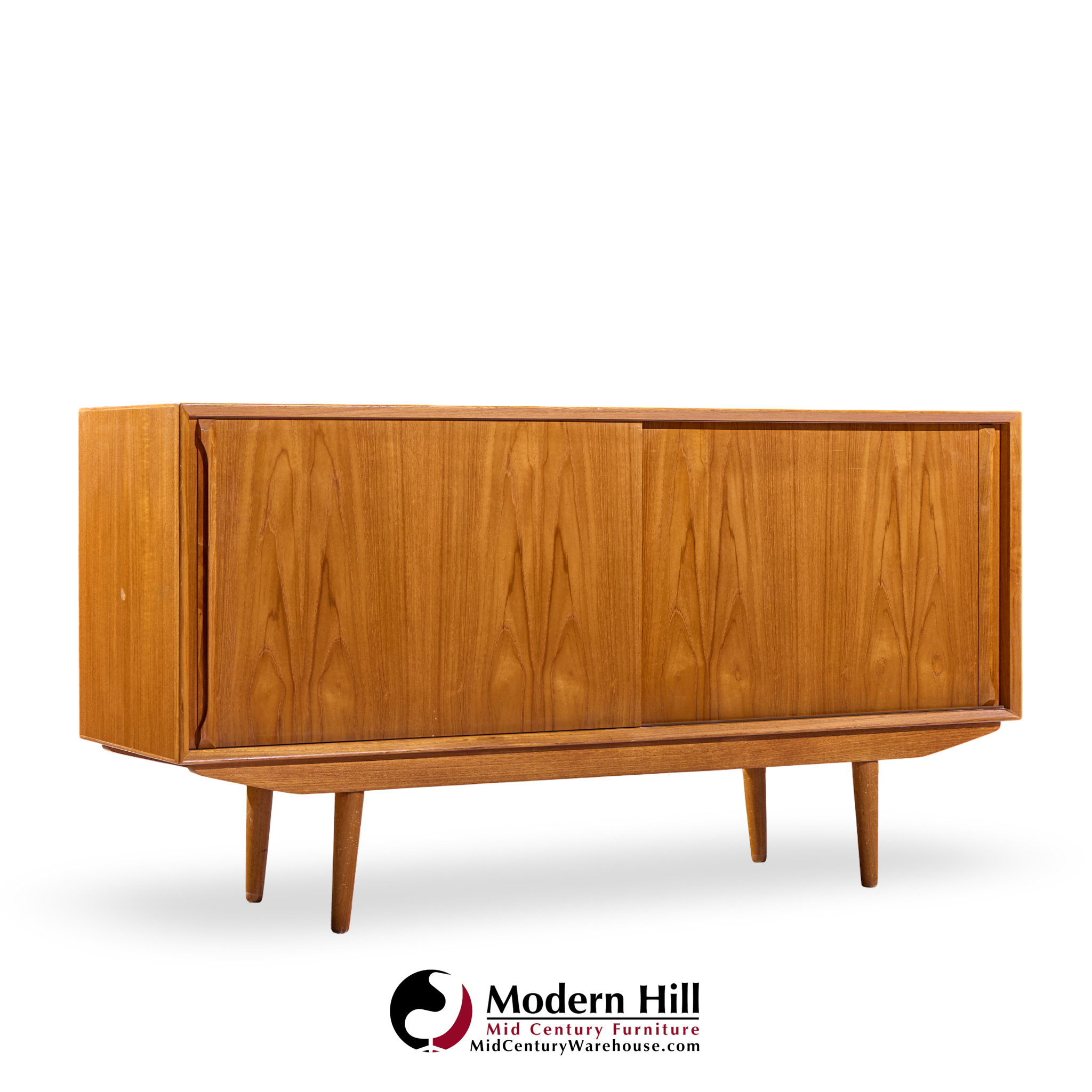 Hp Hansen Style Mid Century Danish Teak Credenza and Hutch