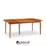 H.w. Klein for Bramin Møbler Danish Teak Expanding Dining Table with 2 Leaves