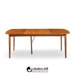 H.w. Klein for Bramin Møbler Danish Teak Expanding Dining Table with 2 Leaves