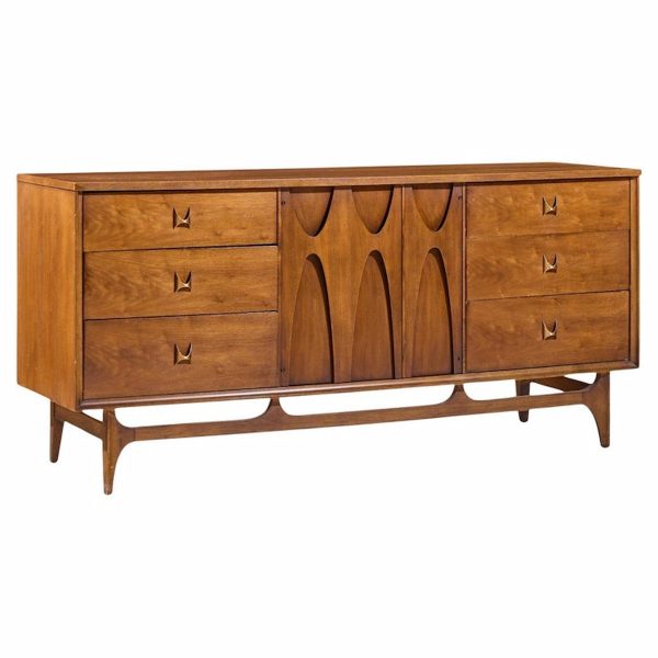 Broyhill Brasilia Mid Century Walnut 9 Drawer Lowboy Dresser