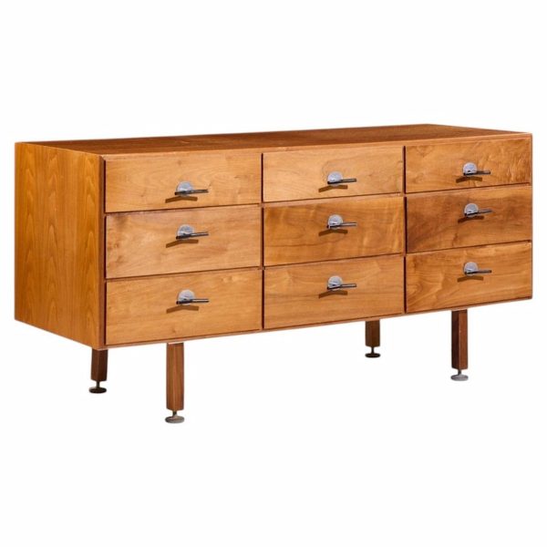 Jens Risom Mid Century Walnut 9-drawer Dresser Credenza