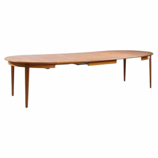 Arne Vodder Mid Century Danish Teak Expanding Round Dining Table with 3 Leaves