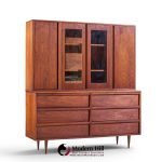 Jack Cartwright for Founders Style Mid Century Walnut Credenza with Hutch
