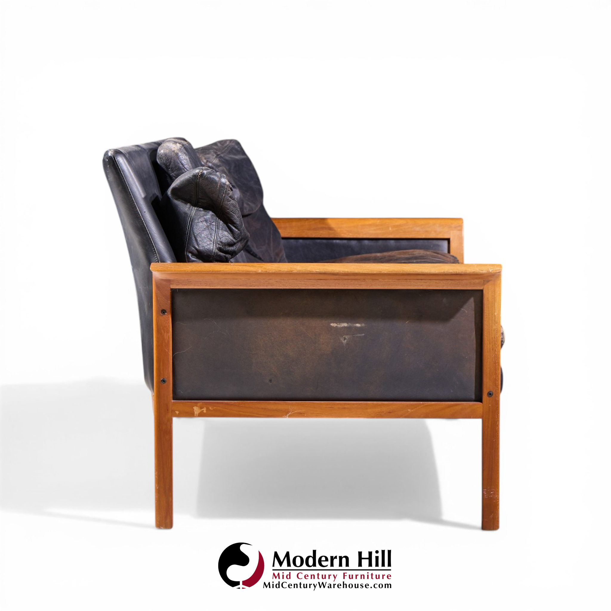 Knut Sæter for Vatne Møbler Mid Century Norwegian Teak and Leather Loveseat Sofa