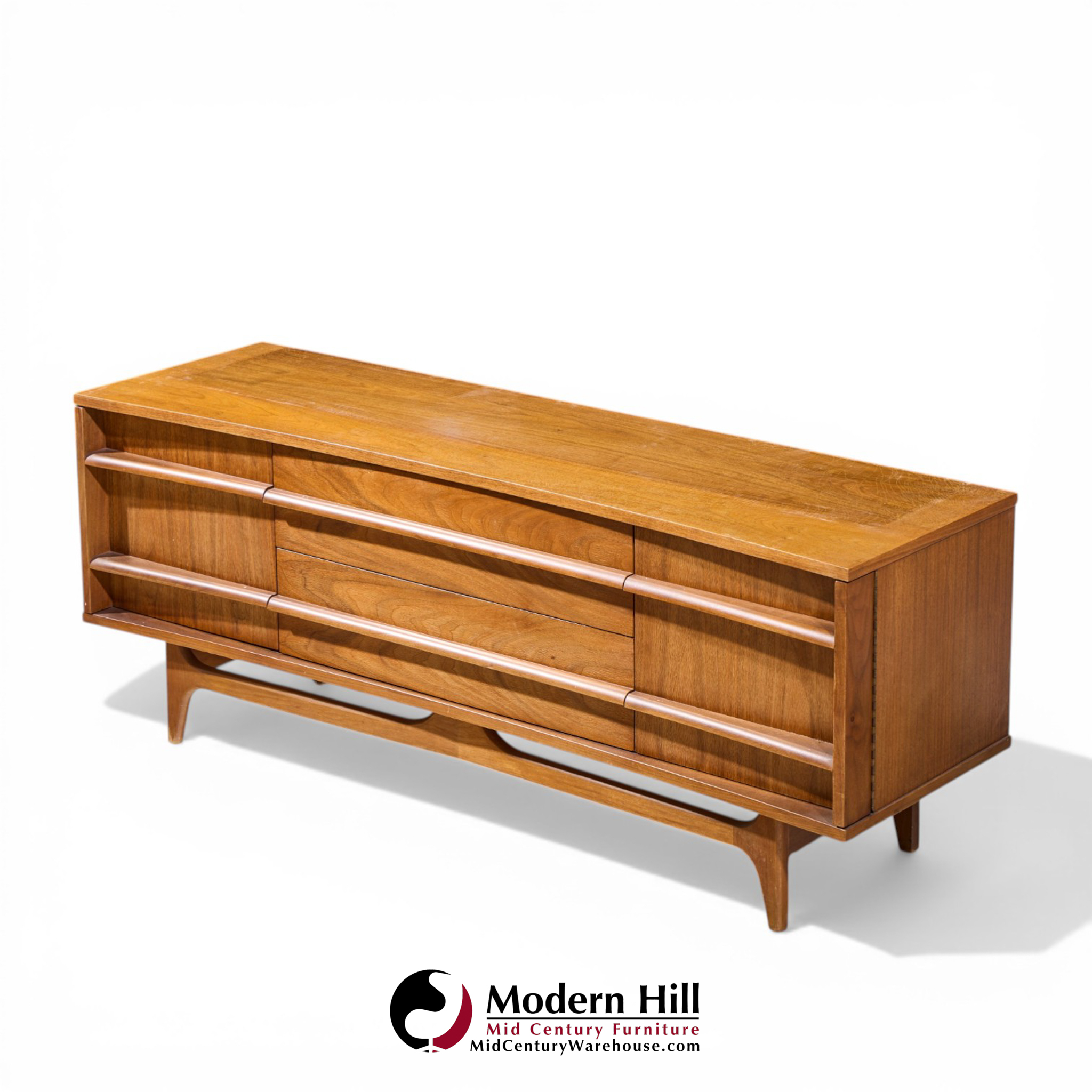 young manufacturing mid century credenza and hutch