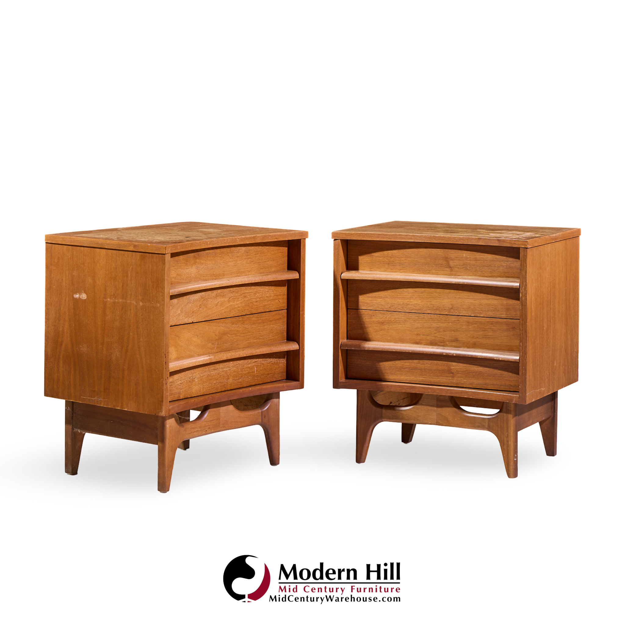 young manufacturing mid century walnut curved front nightstands - pair