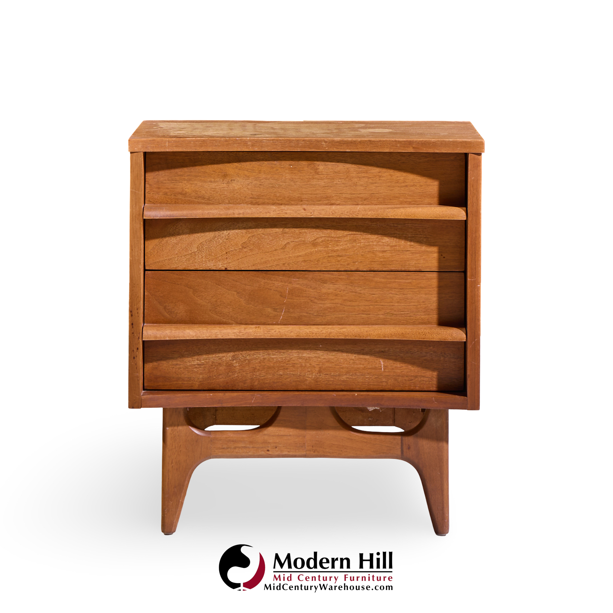 young manufacturing mid century walnut curved front nightstands - pair