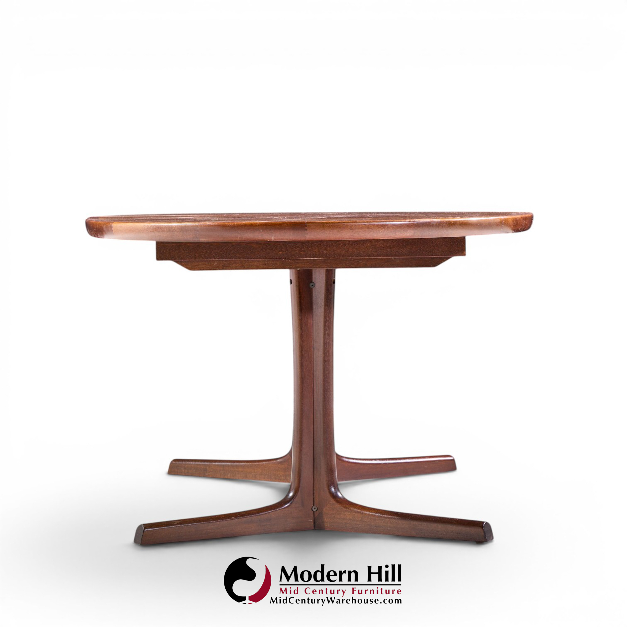 dyrlund style mid century danish rosewood expanding dining table with 2 leaves