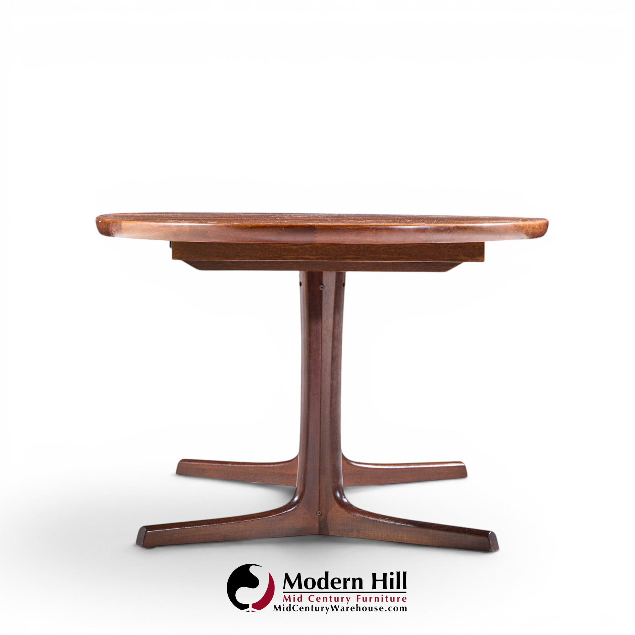 dyrlund style mid century danish rosewood expanding dining table with 2 leaves
