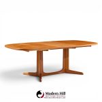 gudme møbelfabrik mid century teak expanding dining table with 2 leaves