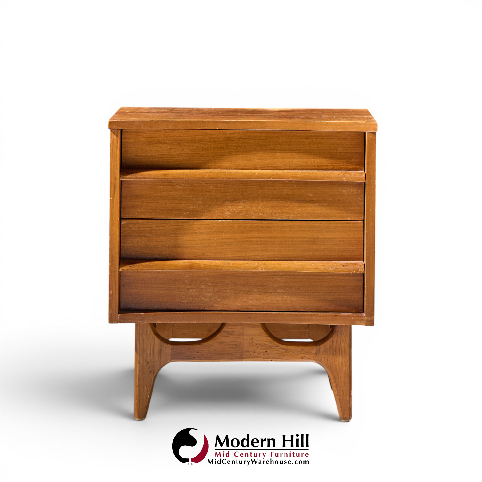 young manufacturing mid century walnut curved front nightstands - pair