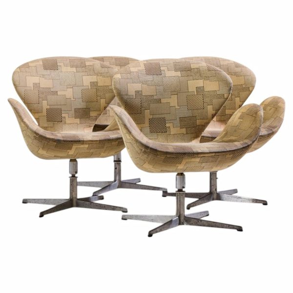 arne jacobsen for fritz hansen mid century swan chairs - set of 4