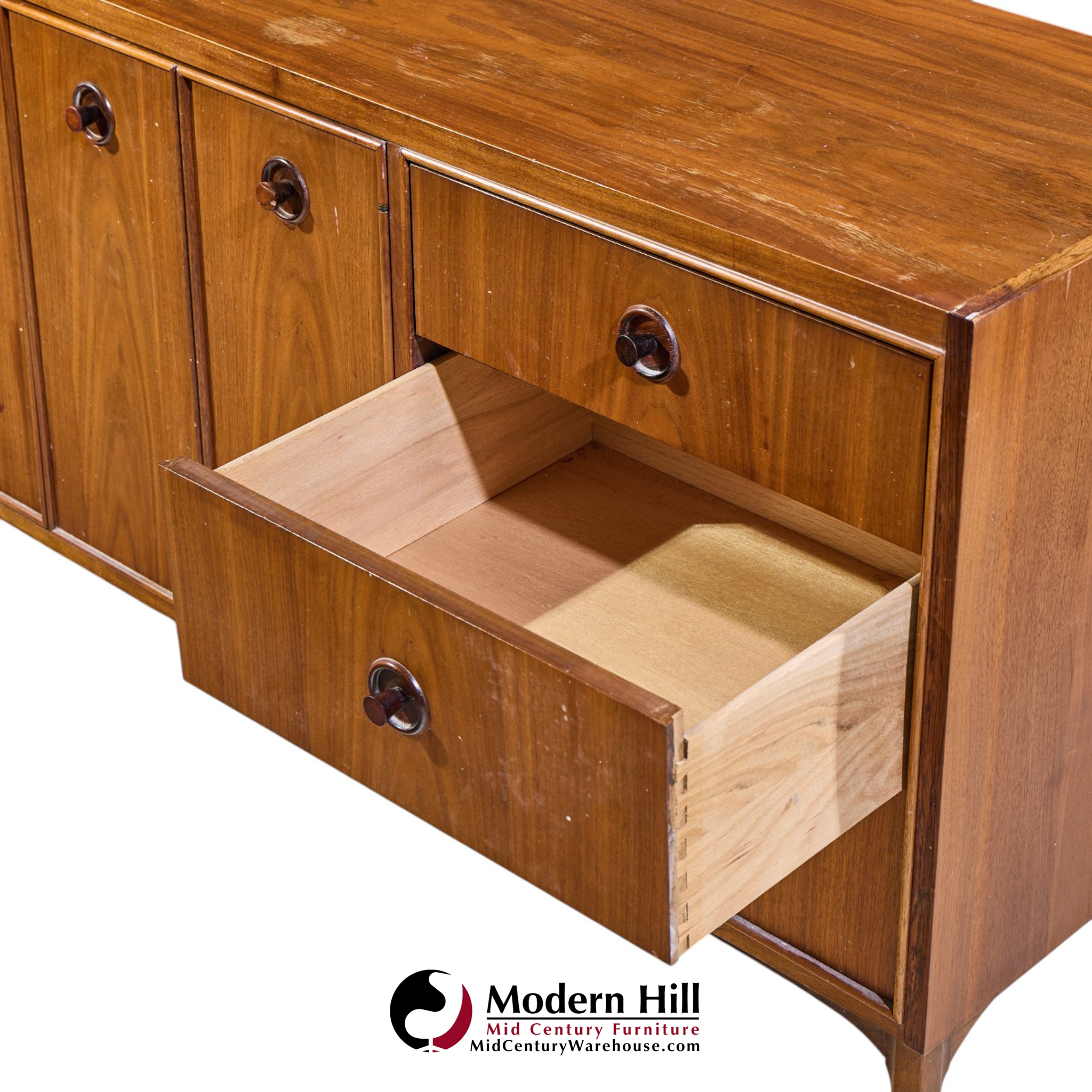 kroehler mid century rosewood and walnut lowboy dresser