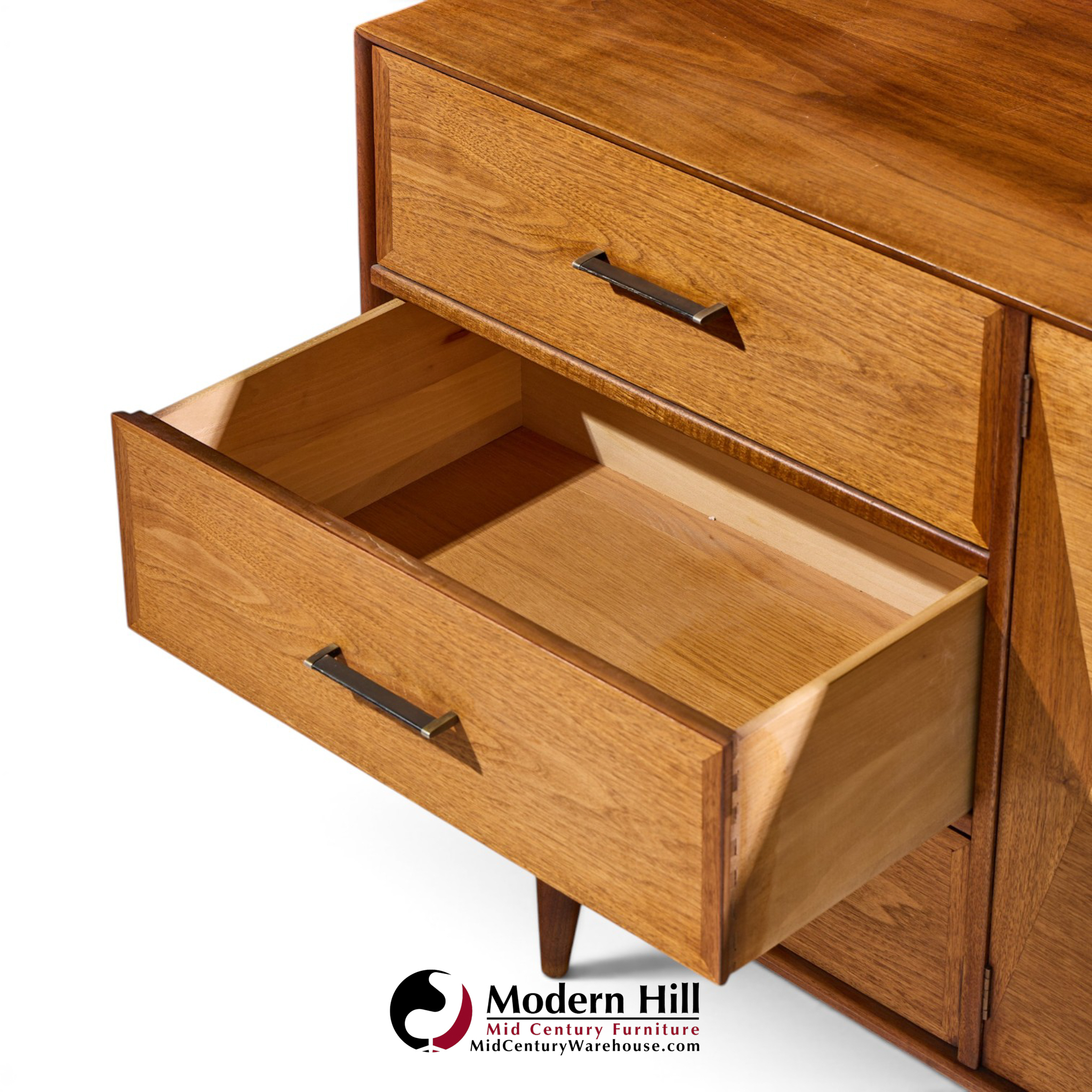 ramseur harlequin mid century walnut credenza and hutch