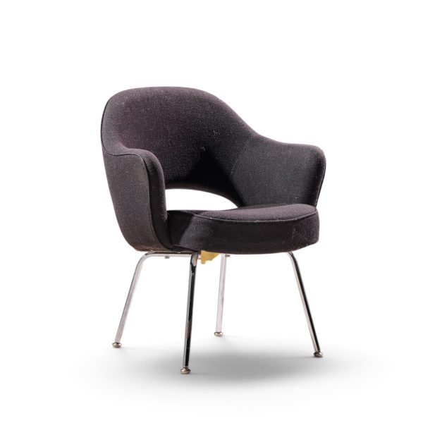 eero saarinen for knoll mid century executive dining chair