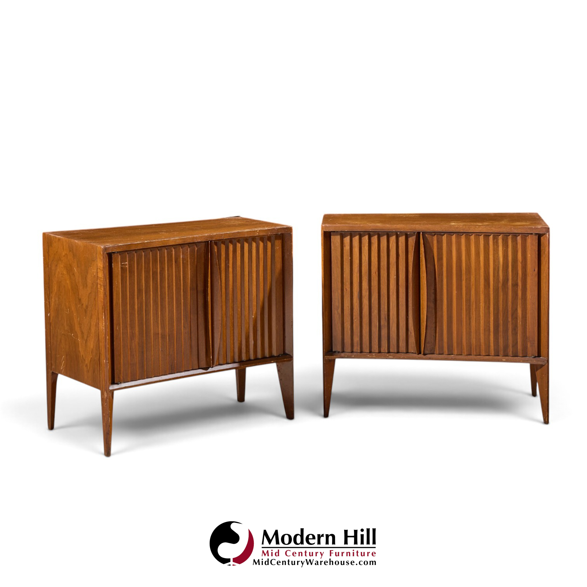 unagusta mid century walnut curved nightstands - pair
