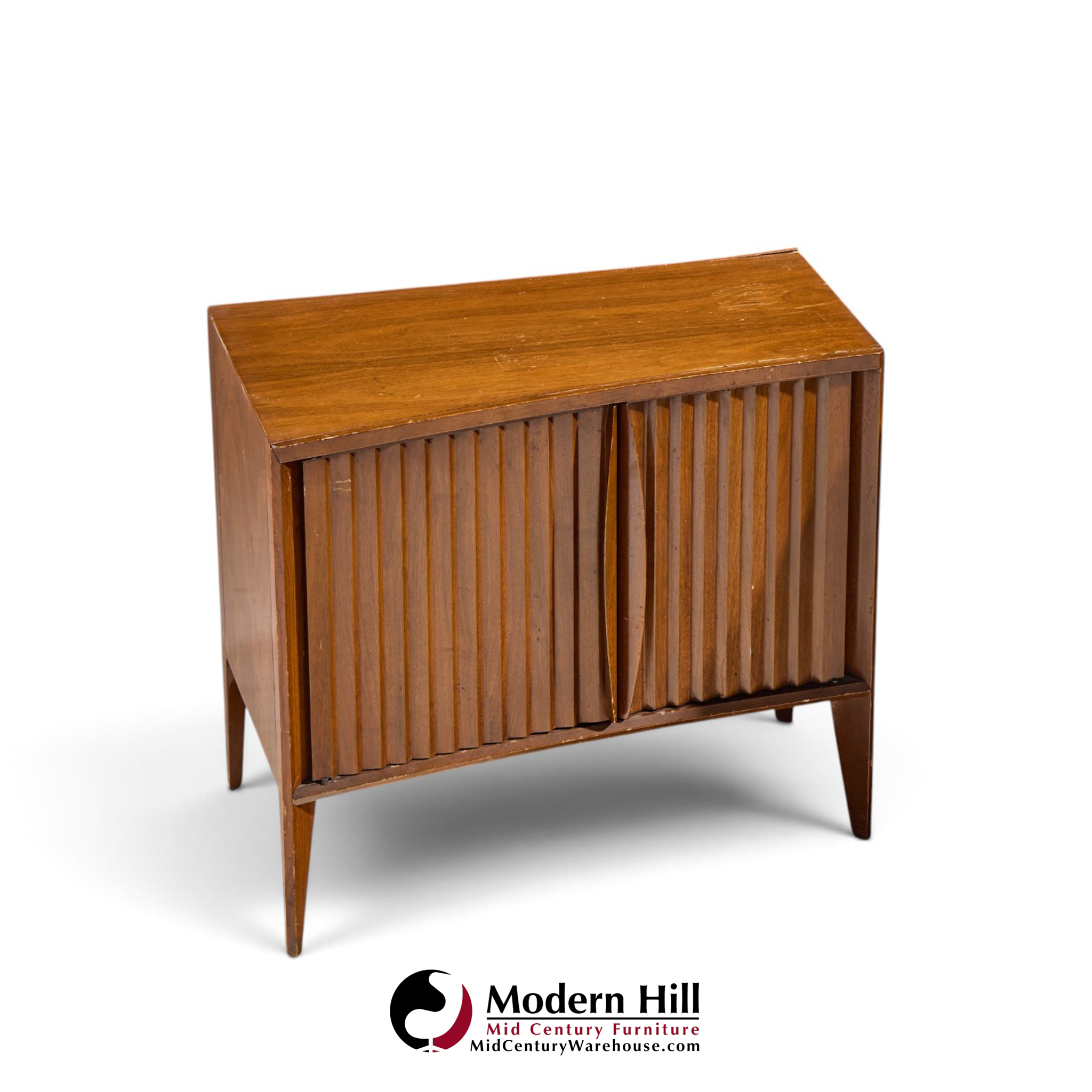 unagusta mid century walnut curved nightstands - pair